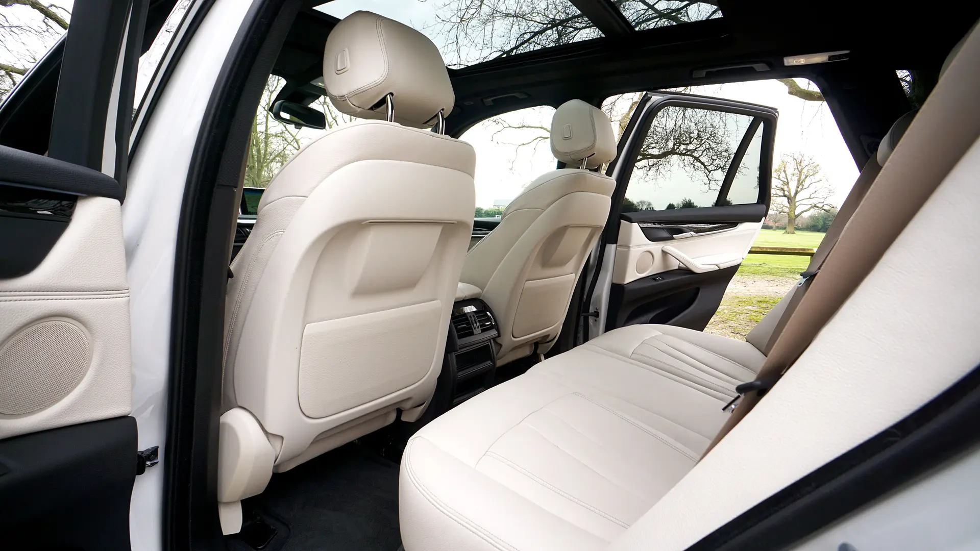 SUV